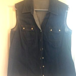 Women’s sleeveless top